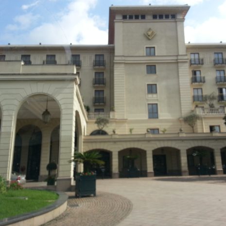 Sheraton20front.jpg Sheraton20front.jpg